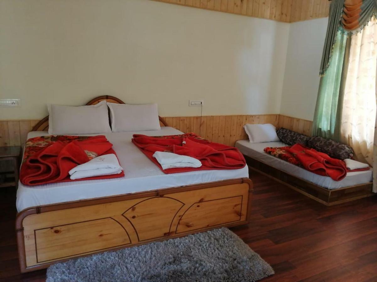 The White House Hotel Kasol Exterior photo